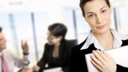 Problemele întâmpinate de femei în viaţa profesională – discutate la Constanţa