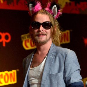 FARSĂ. Macaulay Culkin a murit … singur acasă!