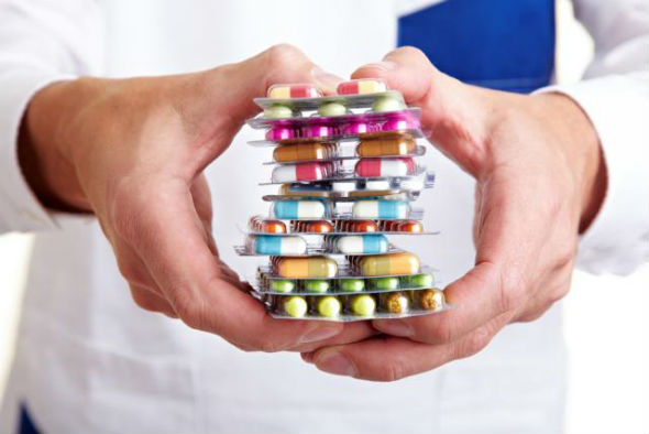 Percheziții în farmacii, spitale și cabinete medicale