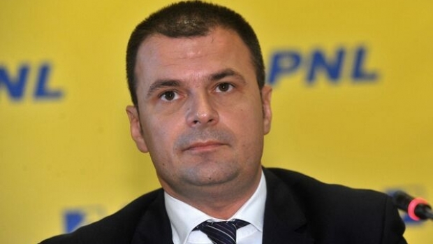 Deputatul PNL Mircea Roşca, arestat în dosarul de trafic de influenţă