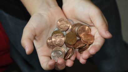 Puterea de cumpărare a românilor a scăzut cel mai mult, la nivelul UE