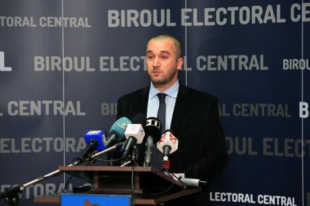 Rezultate parţiale ora 7.00. IOHANNIS 54,66%, PONTA 45,33%