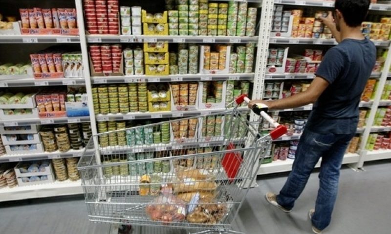 Românii, mai mult comozi decât chibzuiţi