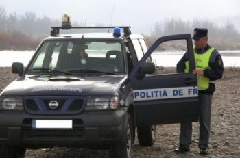 Braconier prins în flagrant în timp ce pescuia… electric