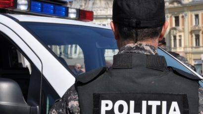 Dosar penal pentru bărbatul care a lovit camera video a unui jurnalist la mitingul de la Timişoara