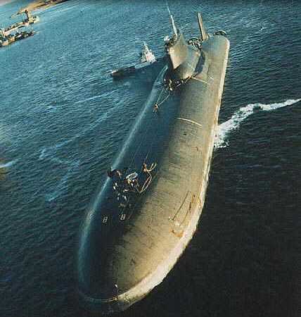 Submarin rusesc suspect detectat la graniţa cu Letonia