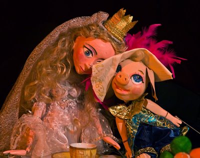 „Prinţ şi cerşetor” la Teatrul de Păpuşi Constanţa