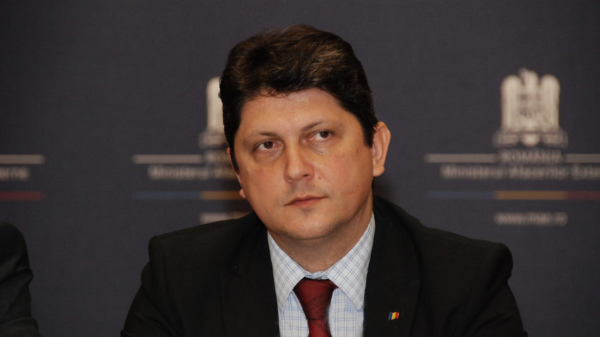 Președintele cere demisia ministrului de Externe, pentru dezinformare în scandalul votului din străinătate