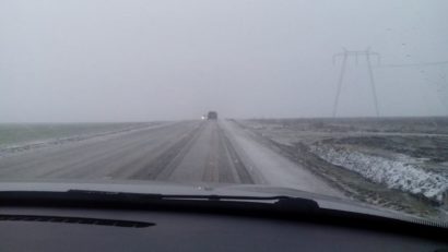 ATENŢIE, şoferi! Se circulă în condiţii de POLEI între Constanţa şi Tulcea