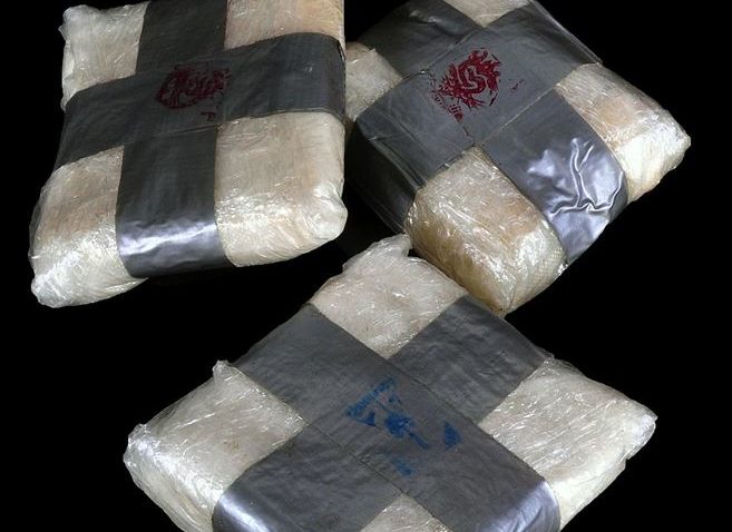 Un bărbat din Constanţa a fost prins cu un kilogram de cocaină