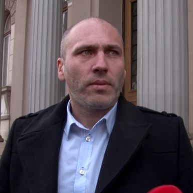 Fiul unui senator, condamnat la închisoare cu executare
