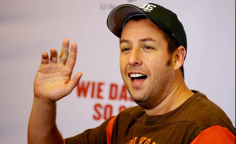 Adam Sandler, lider în topul vedetelor plătite exagerat la Hollywood