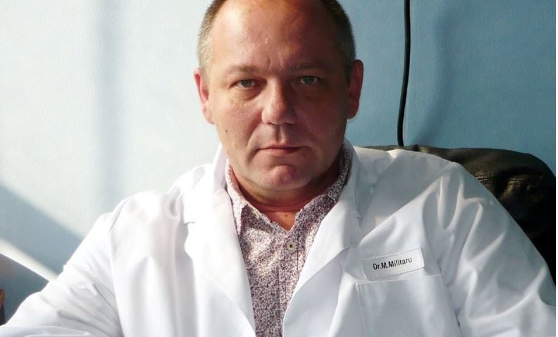 Chirurgul constănţean care voia să lase un pacient să moară contestă măsurile asiguratorii