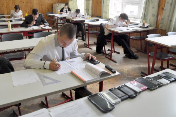 Elevii nu mai sunt interesaţi de matematică