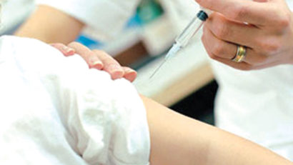 OMS recomandă două vaccinări, nu trei, împotriva HPV, pentru fete