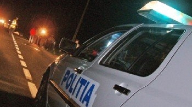 Accident la Lumina. O autoutilitară răsturnată