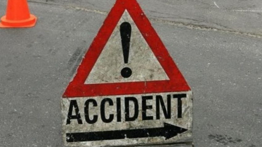 (UPDATE) Accident de circulaţie în lanţ pe DN 22 B, lângă Năvodari. Două persoane, rănite
