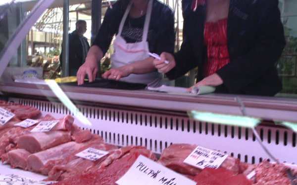 Controale în toată ţara la comercianţii de carne