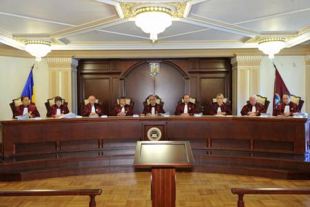 CCR. Controlul judiciar pe termen nelimitat, NECONSTITUŢIONAL