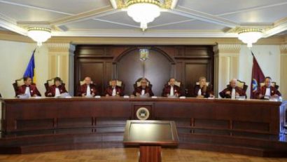CCR. Legea BUGETULUI pe anul 2015, CONSTITUŢIONALĂ
