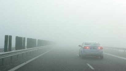 Trafic pe polei şi ceaţă în Dobrogea