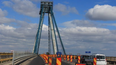 Traficul rutier pe podul de la Agigea este restricţionat