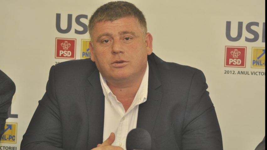 Preşedintele CJ Buzău, Marian Bîgiu, prins în flagrant în timp ce lua mită