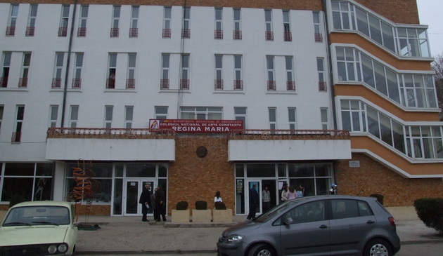 Incidentul de la Colegiul „Regina Maria“ din Constanța | Elevul care ar fi agresat-o pe tânără, arestat la domiciliu