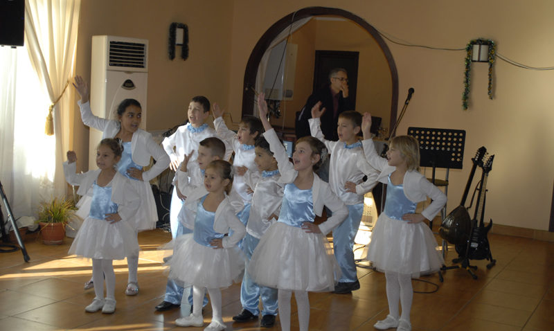 Daruri pentru copii din partea rotarienilor constănţeni
