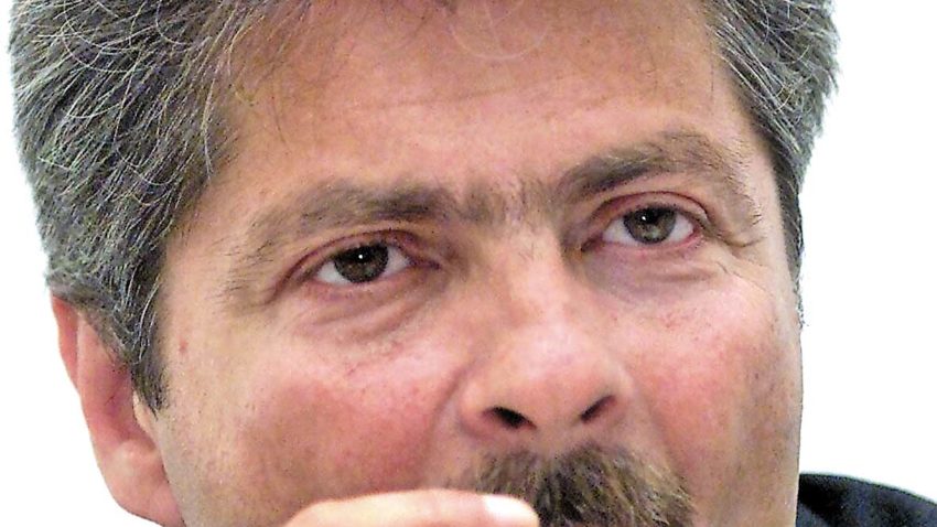 (VIDEO) S.O. Vântu, către tineri: „Schimbaţi sistemul politic, altfel, RĂMÂNEŢI SLUGILE noastre!”