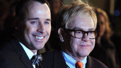 Elton John se însoară cu partenerul său de viaţă, David Furnish