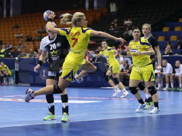 România se mai poate califica pe locurile 5-6 la CE de handbal feminin