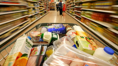 Ce program vor avea hypermarket-urile din Constanța de Crăciun și de Anul Nou