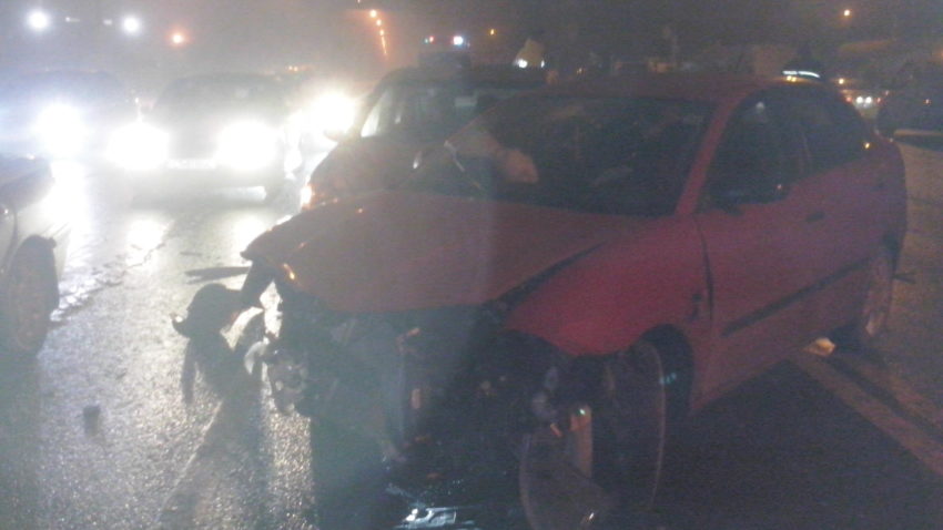 Accident de circulaţie GRAV în Constanţa, la intersecţia de la CET. Sunt şase victime!