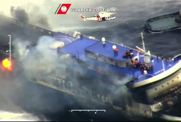 Pasageri evacuaţi de pe Norman Atlantic. Şapte MORŢI