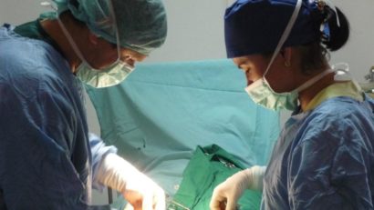 Pilotul elicopterului prăbuşit în judeţul Sibiu a fost operat din nou