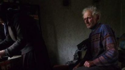 Imaginea unor bătrâni într-o casă maramureşeană, premiată la National Geographic Photography Contest