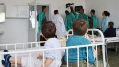 Trei medici din Tulcea salvează Secţia de Pediatrie