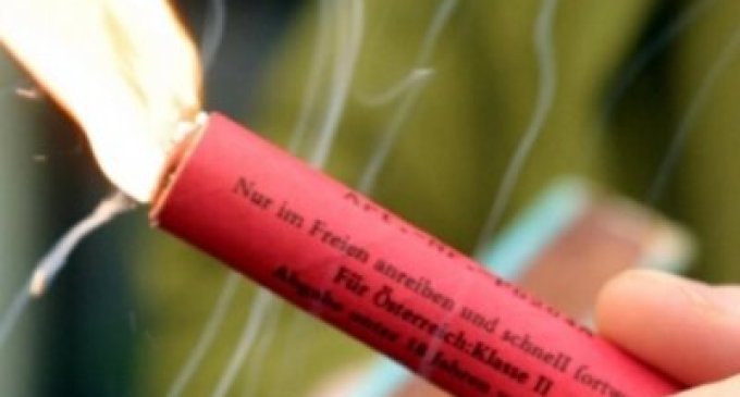 Nu vă stricaţi sărbătorile – ATENŢIE la petarde!