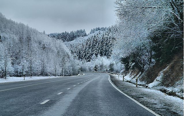Atenţie, şoferi! Pericol de POLEI în această noapte, în Dobrogea