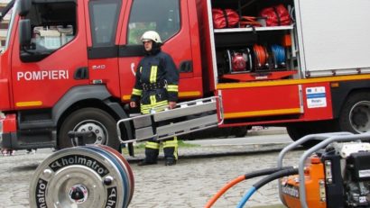 BOTOȘANI: Explozie într-un apartament, urmată de un incendiu