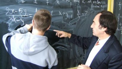 Veste bună pentru dascălii tulceni
