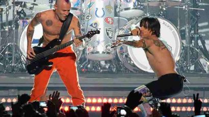 Un nou album, diferit şi unic, va fi lansat de Red Hot Chili Peppers