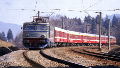 Noul mers al trenurilor intră în vigoare