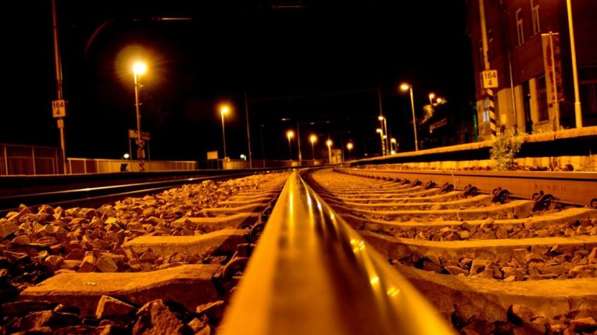 (UPDATE) O femeie a fost călcată de tren la Mangalia
