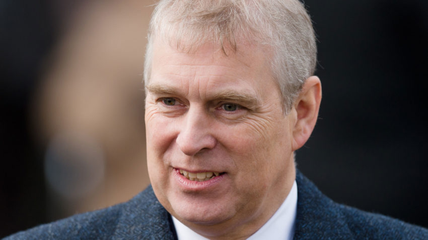 Palatul Buckingham dezminte din nou implicarea Prințului Andrew într-un scandal sexual