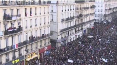 (VIDEO LIVE) Miting uriaş la Paris, în semn de solidaritate cu victimele atentatelor teroriste