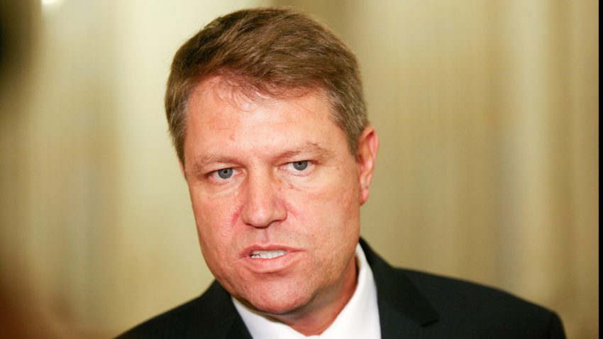 Iohannis: corupţia aproape generalizată ţine în loc România