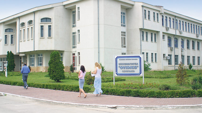 Organizaţiile studenţeşti acuză autorităţile pentru starea Educaţiei