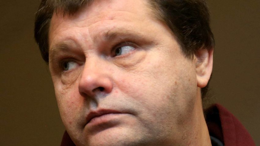 Un deţinut din Belgia, condamnat pe termen nelimitat, va fi EUTANASIAT la cerere